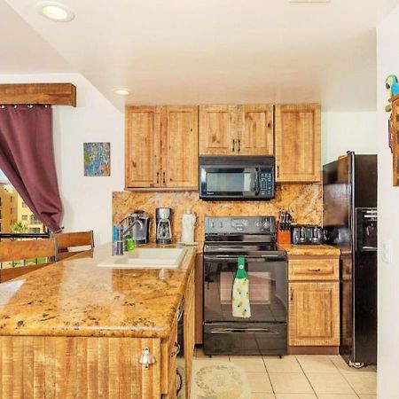 Right On The Beach! Rocky Point Condo Rental - 2 Bedroom Penthouse Beachfront Bagian luar foto