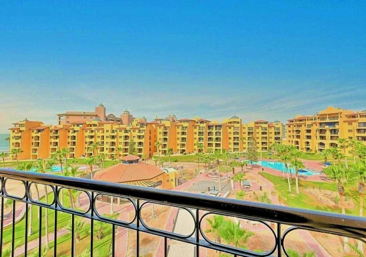 Right On The Beach! Rocky Point Condo Rental - 2 Bedroom Penthouse Beachfront Bagian luar foto