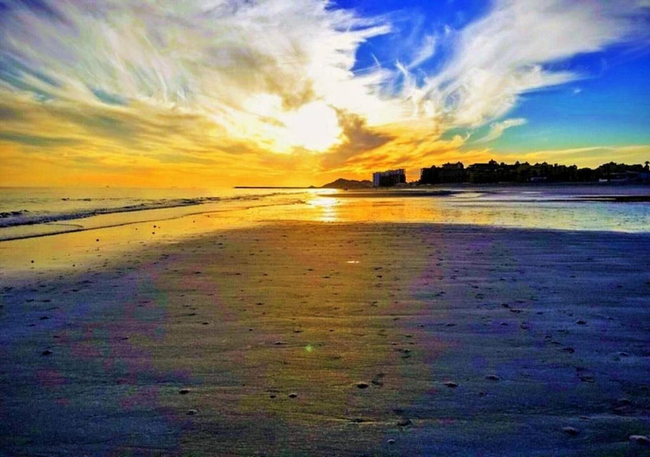 Right On The Beach! Rocky Point Condo Rental - 2 Bedroom Penthouse Beachfront Bagian luar foto